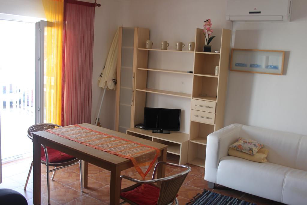 Apartments Miletic J-I Vodice Kamer foto