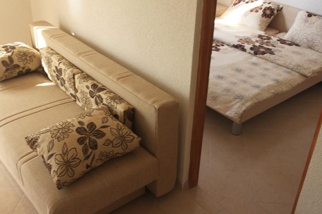Apartments Miletic J-I Vodice Kamer foto